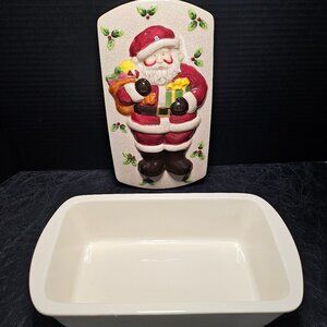 Vintage Debco Stoneware Christmas Baking Dish Featuring Santa Framed In Holly